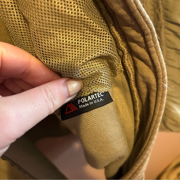 US Army Polartec Cold Weather Fleece Jacket Large ECWCS GEN III Coyote Green M - Picture 3 of 3
